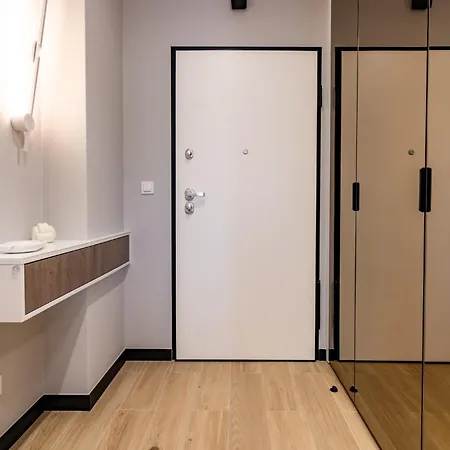Spodek Superior Apartment