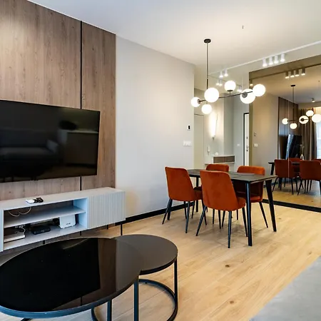 Spodek Superior Apartment *