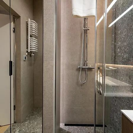 Spodek Superior Apartment *