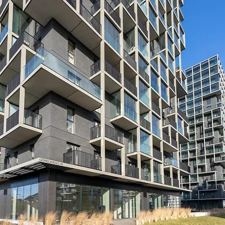 Spodek Superior By Bookinghost Katoviçe